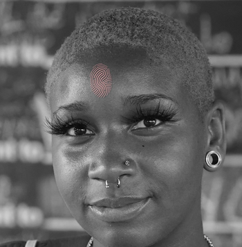 gid://shopify/MediaImage/21687474159749